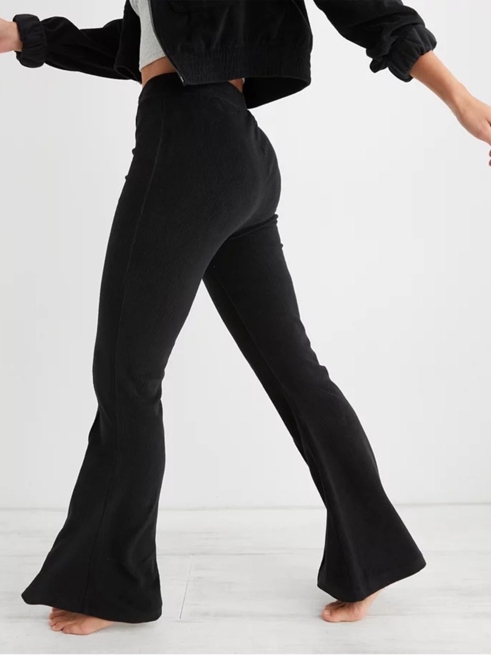 Aerie Groove-On Rib Velour Flare Pull-On Pants in Black Size Medium Regular